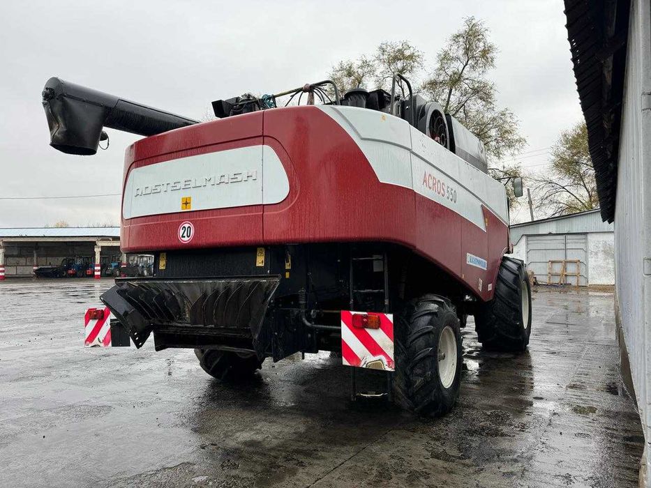 Комбайн Акрос 550