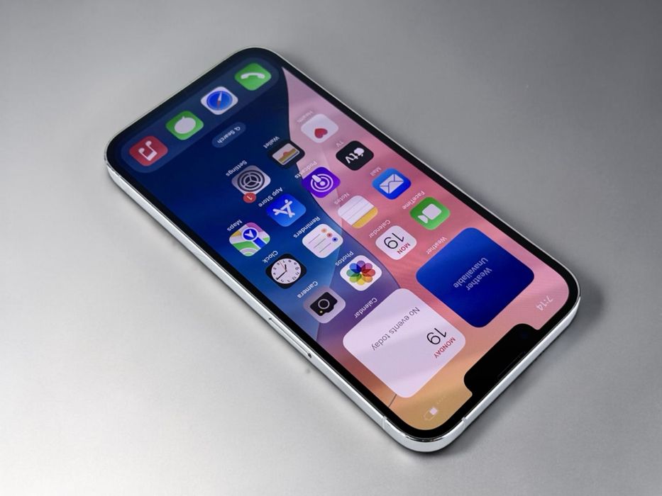 Apple iPhone 13 Pro 128GB Silver Отличен!