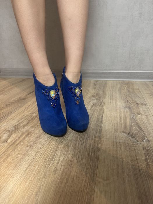 Продам ботинки (весна/осень)