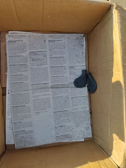 Vând automatizare de deschidere a porților batante