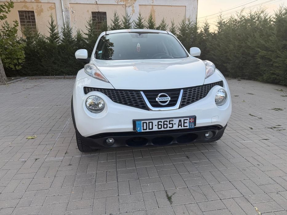 NISSAN Juke