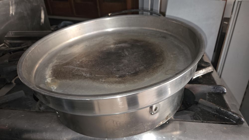 Gratar electric la.380v, neted sau striat