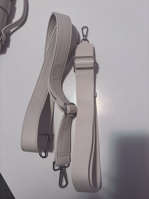 Дамска чанта DeeZee от еко кожа - НОВА