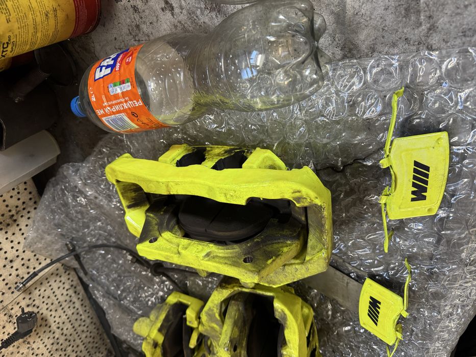 Спирачни апарати от М5 Е60