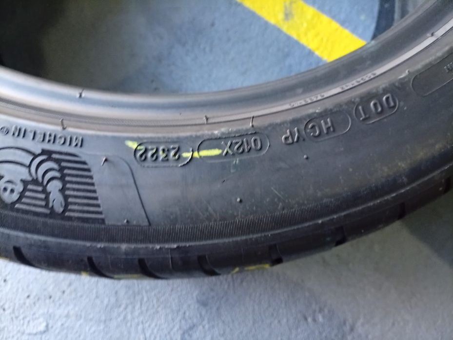 245 45 19 Michelin