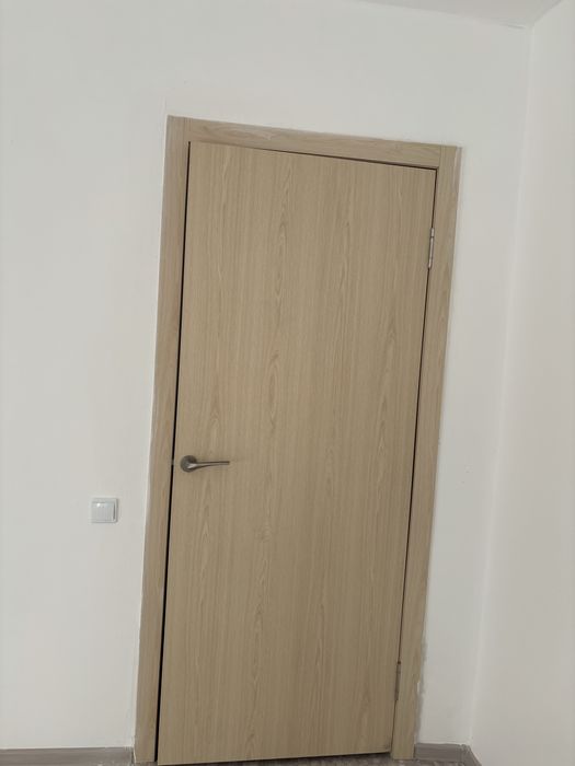 Продам двери в хорошем состояний