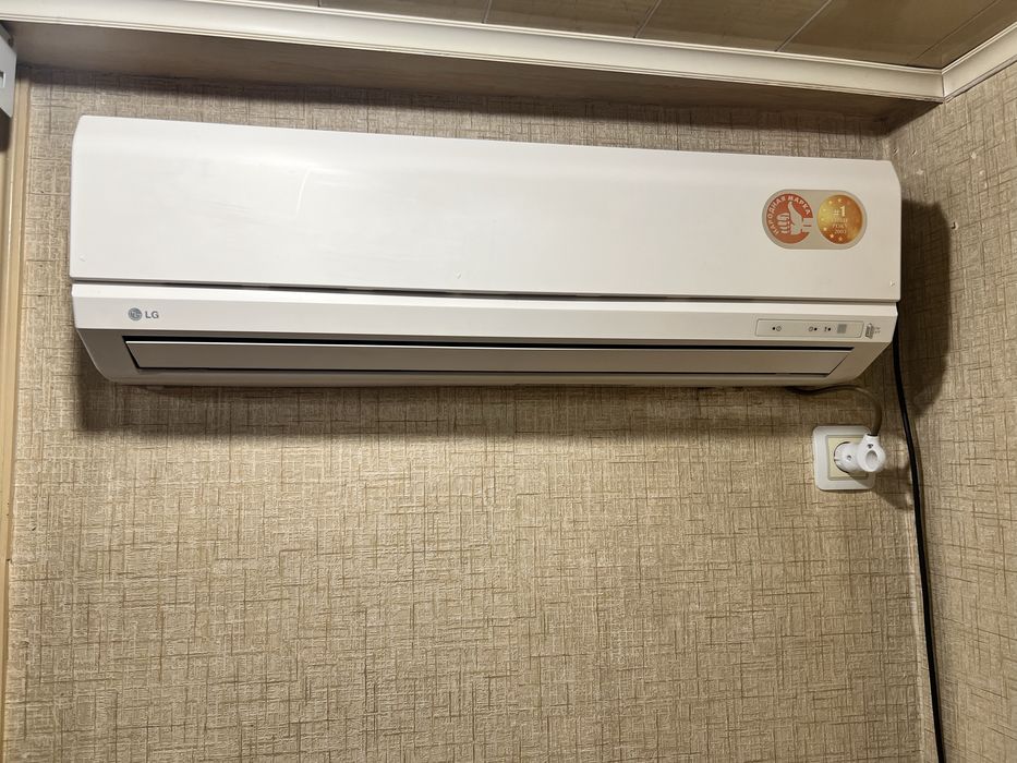 Кондиционер LG 12