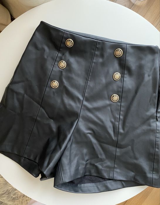 Кожени панталонки Zara