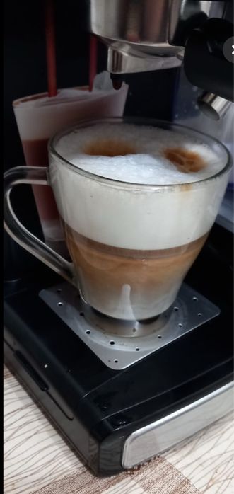 Masina cafea rosie