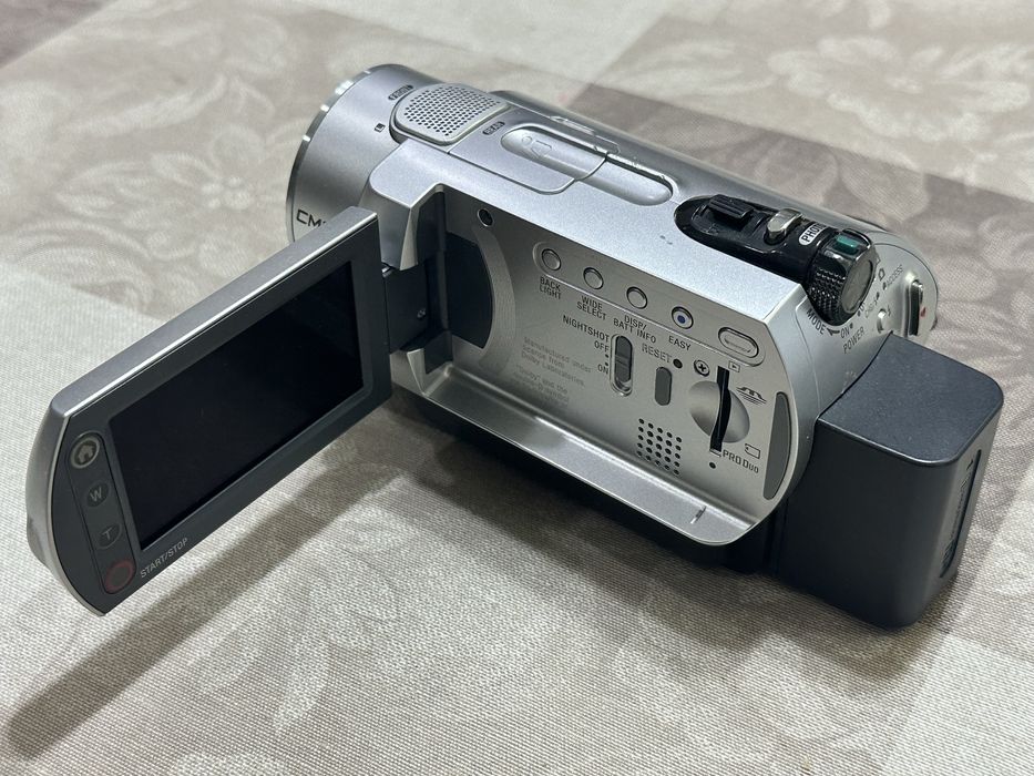 Продается видеокамера Sony