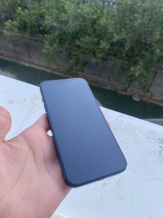 Продам iPhone 13 128GB