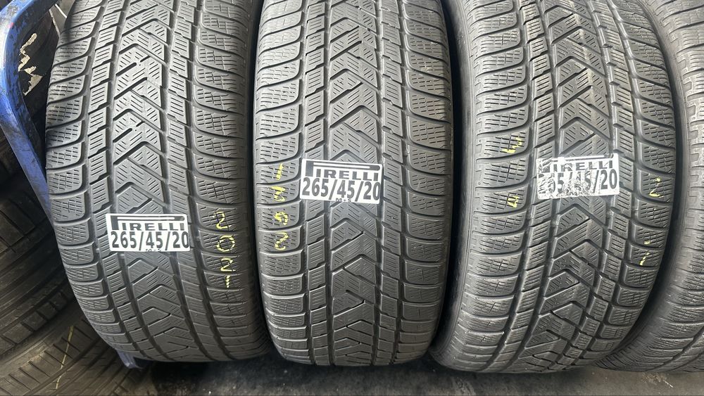 265/45/21 Pirelli