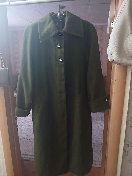 Отдам даром пальто куртка
