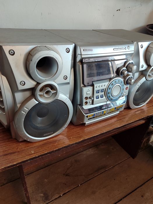 Музыкальный центр Самсунг