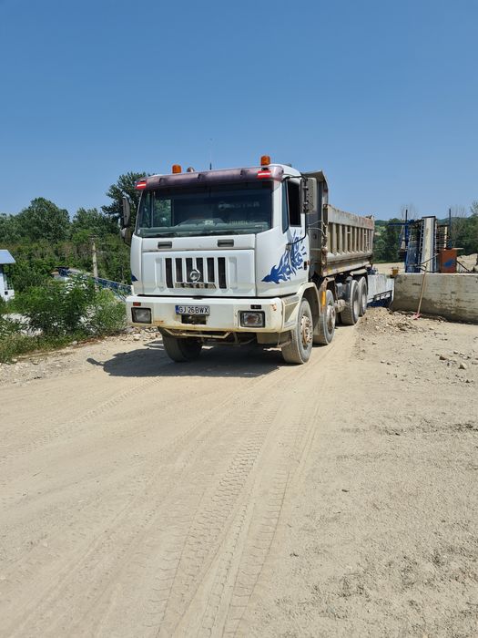 Camion Astra hd7 8x4
