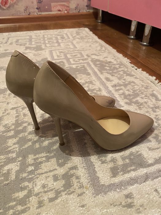 Туфли продается