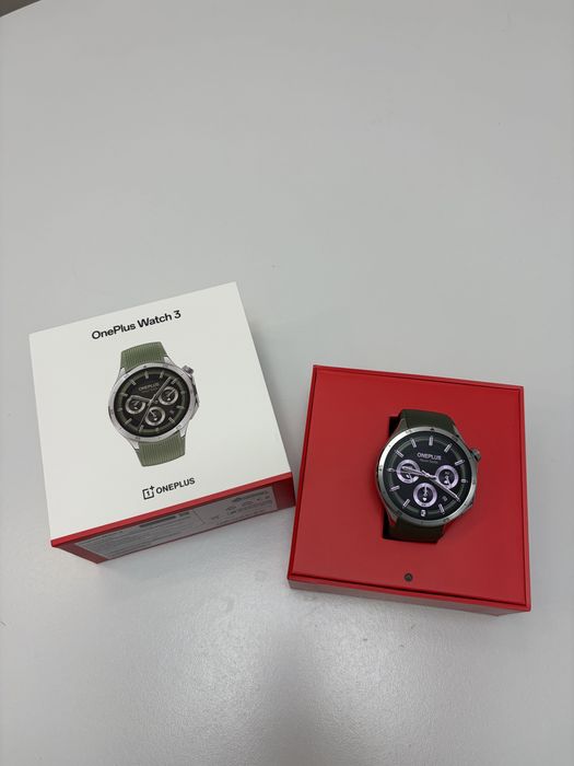 Смарт-часы OnePlus Watch 3