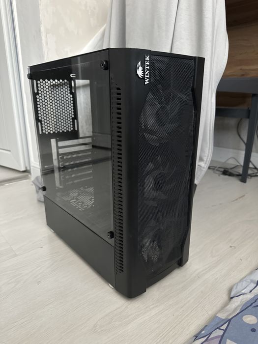 Корпус для пк АТХ+3 вентилятора в подарок
