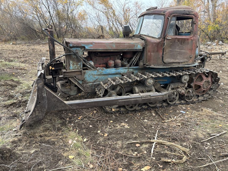 Продам трактор дт 75