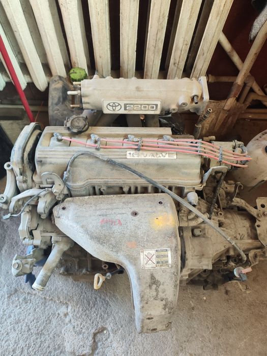 Двигатель 2.2 трамблерный Камри 10