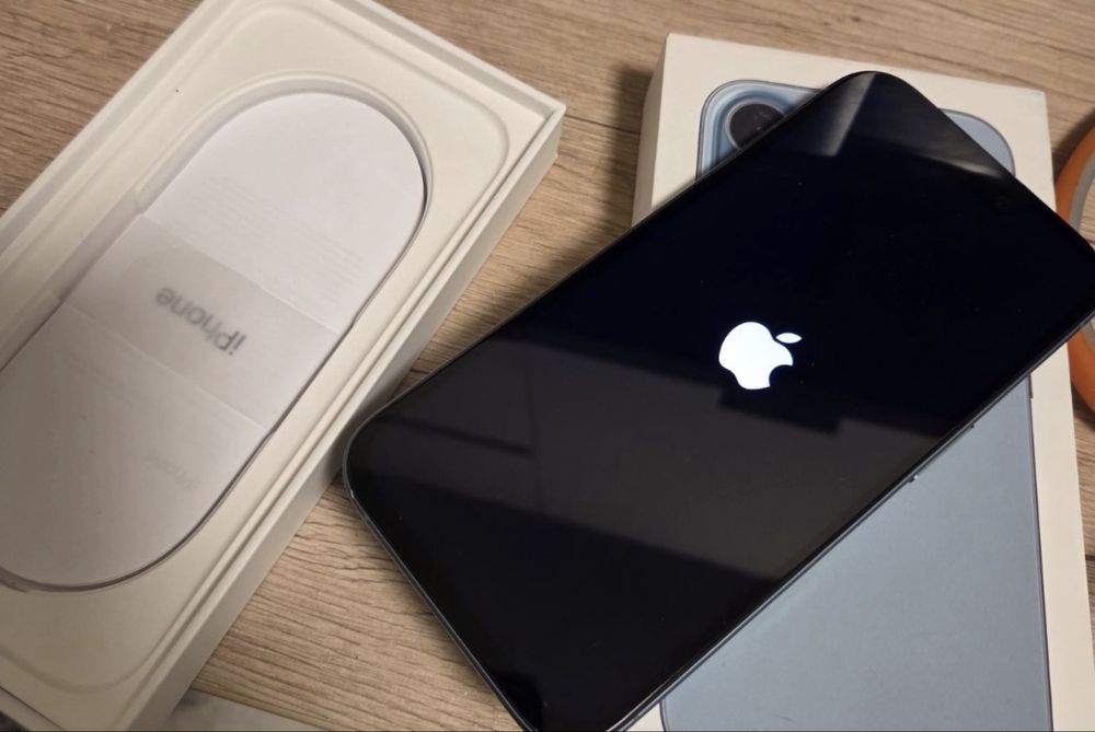 iPhone 16 256GB – Full box, baterie 100% – Ca nou – Accept Schimburi