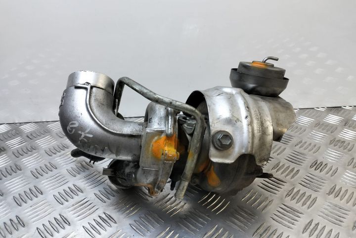 Turbina  Turbo Turbosuflanta 2.2 D-4D  17201-26020 / 1720126020 Toyot