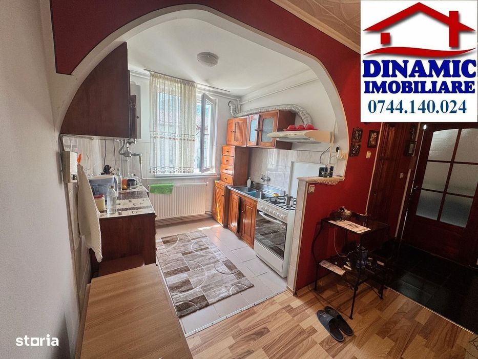 2 cam, decomandat, Str. Progresului 56500 Eur