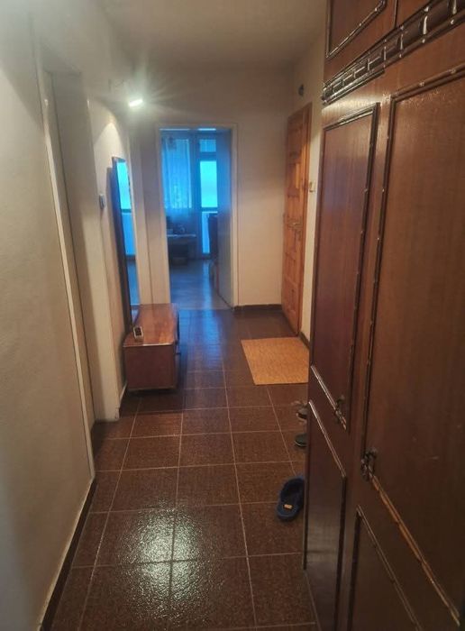 Продава се Тристаен апартамент в Стара Загора, Център - 85 кв.м за 759 €/кв.м - Снимка #3