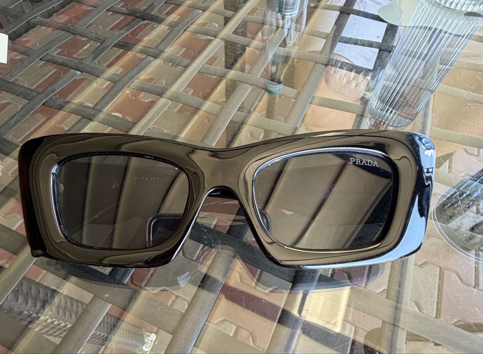 Ochelari de soare unisex PRADA