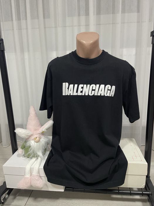 Tricou Balenciaga