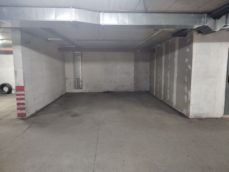 Дава се под наем Гараж / Паркомясто в София, Люлин 10 - 1 кв.м за 76.5 € - Снимка #2