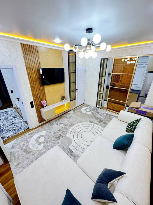 Квартира продаётся Чиланзар 7 квартал 2в3/1/4 меб тех ор актепа круг