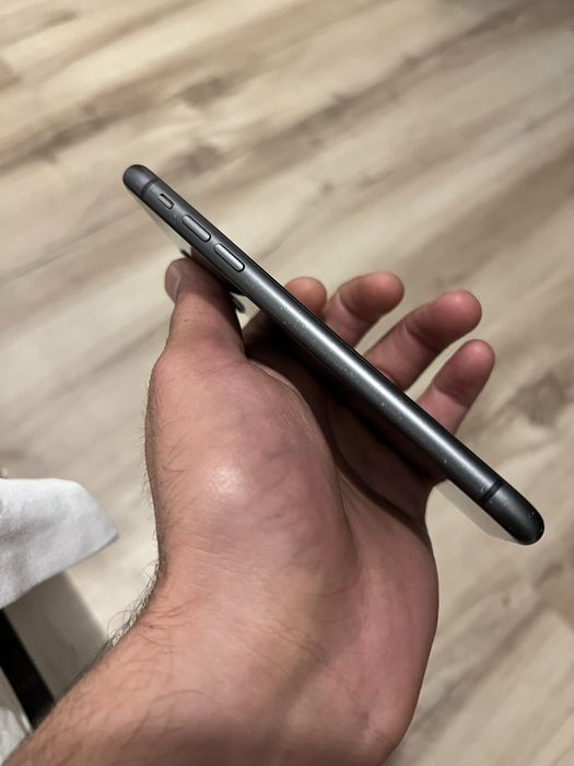 Iphone 11 black 128 GB