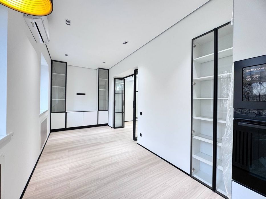 2/2/5 80м2 Садык Азимова спецплан дом, новый евроремонт