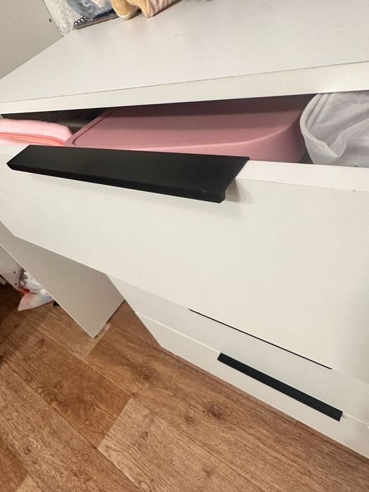 Продам белый комод