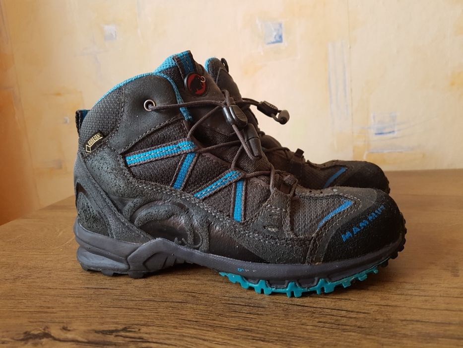 MAMMUT Gore tex детски обувки 30 номер.
