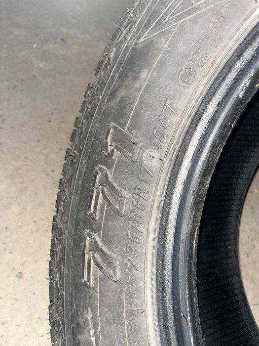 Продам шины MAXXIS RAZR AT771