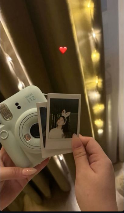 instax mini  12