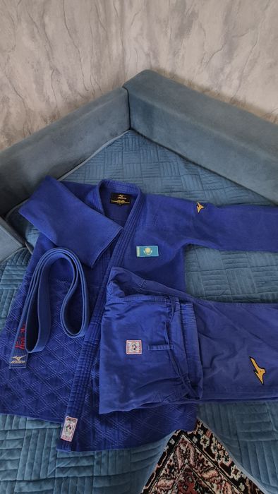 Мизуно кимоно синий