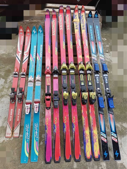 Продавам ски