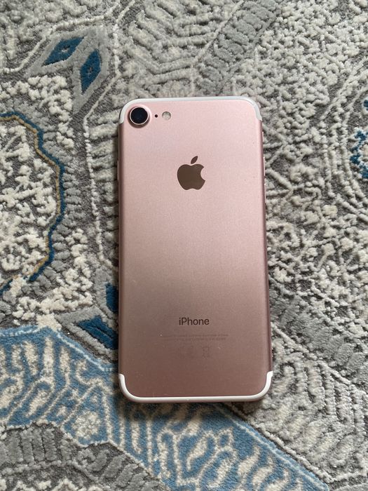 Iphone 7 gb 32,розовый