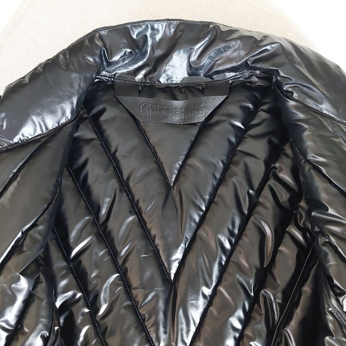 Дамско яке Guess M