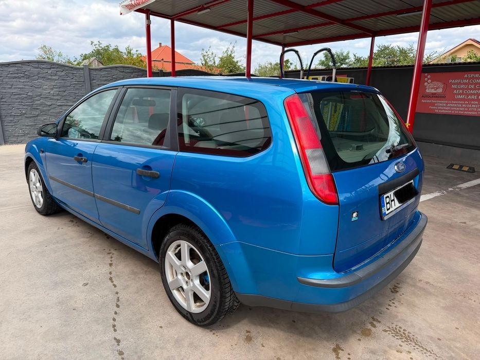 FORD Focus 2006 — imagine 5