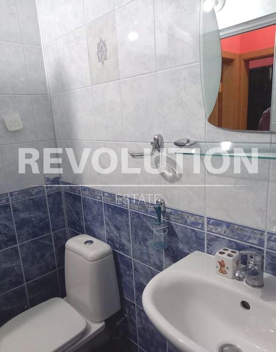 Дава се под наем Двустаен апартамент в Варна, Център - 65 кв.м за 475 € - Снимка #6