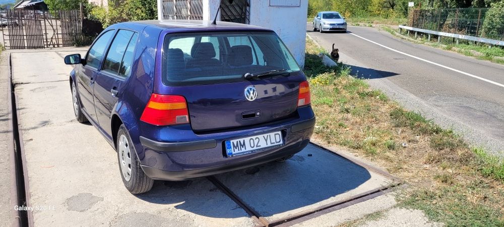 De vanzare Golf 4