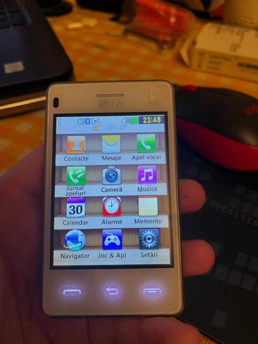 Vand telefon LG Cookie Classic