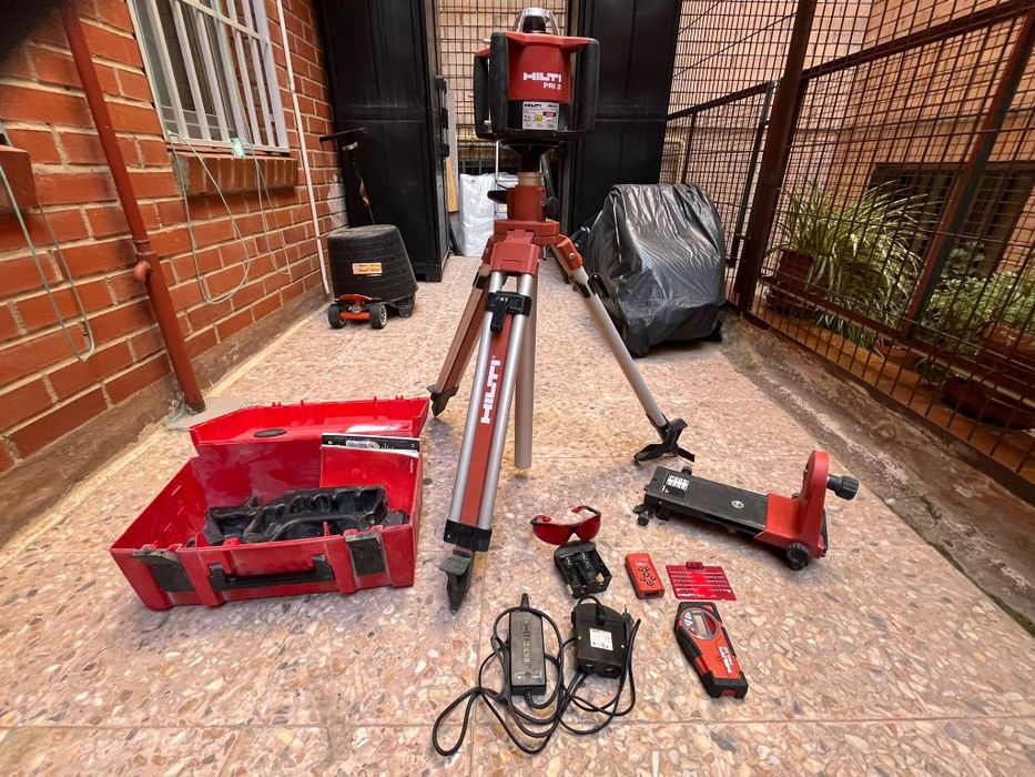 Nivela laser Hilti Pri 2