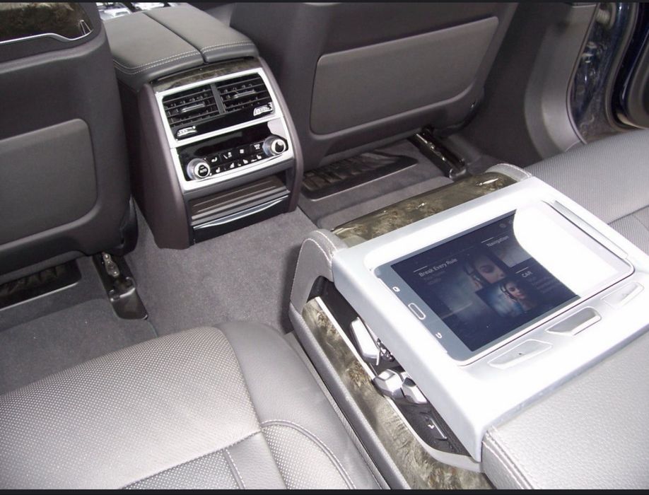 BMW Seria 7 2021 — imagine 5