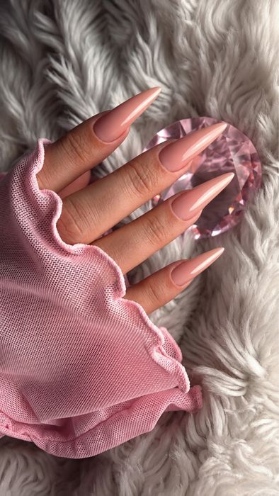 Unghii cu gel , manichiura | pedichiura