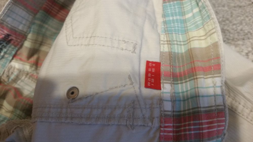 Set 2 perechi bermude barbatesti, marimea M, noi